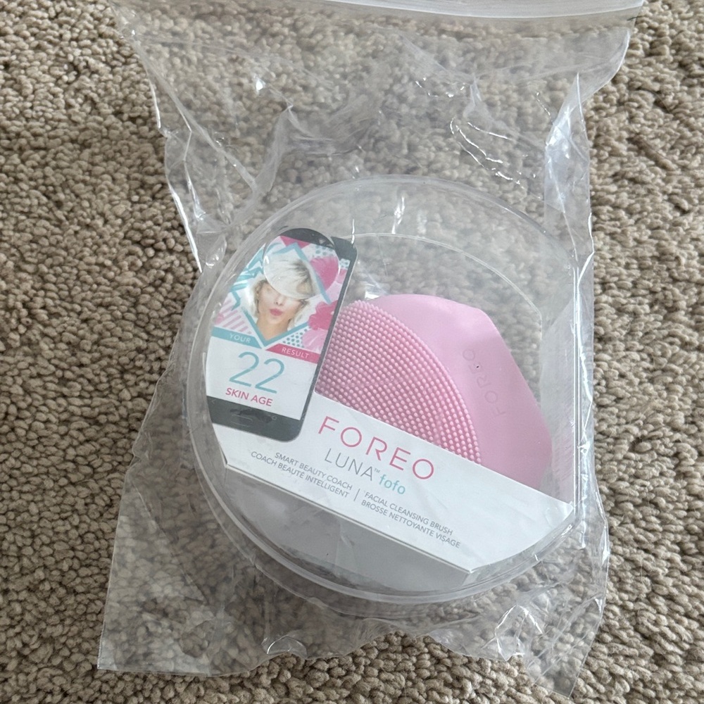 New FOREO Luna Fofo in Soft Pink